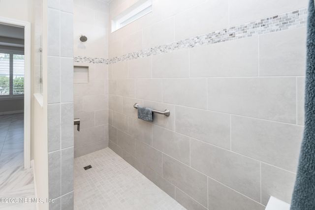 10856 TOWN VIEW Drive, Jacksonville, FL 32256