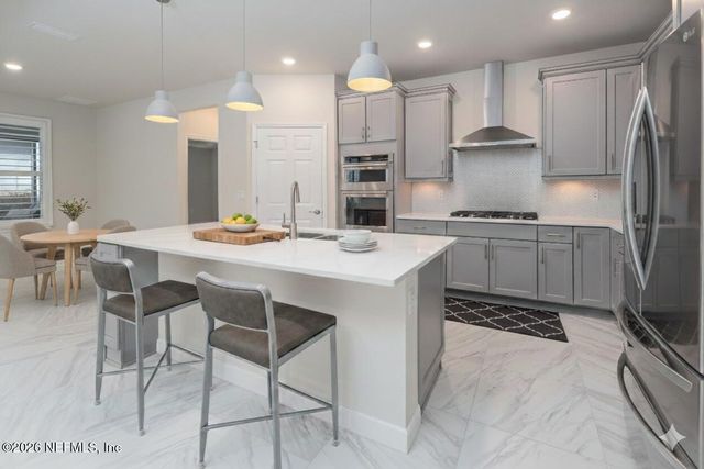 10856 TOWN VIEW Drive, Jacksonville, FL 32256