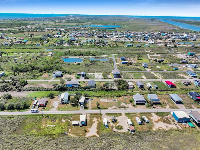 1205 W Canal, Crystal Beach, TX 77650
