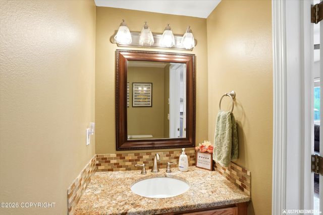 13543 Konrad Circle, Eagle River, AK 99577
