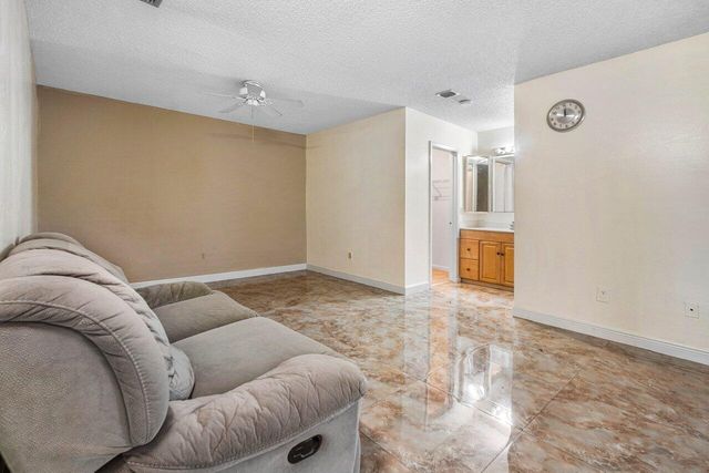2780 Norfolk Pine Court, Lake Worth, FL 33462