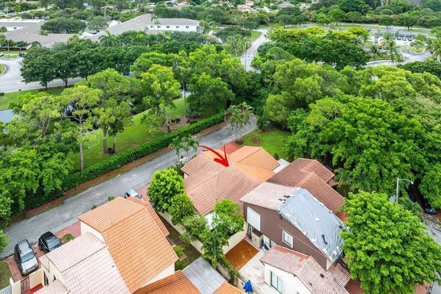 2780 Norfolk Pine Court, Lake Worth, FL 33462