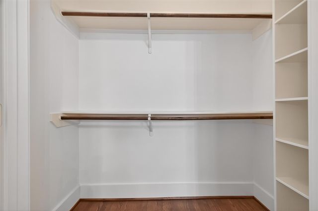 1042 W 25th Street A, Houston, TX 77008