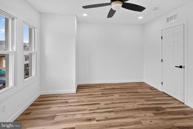 5224 BEAUMONT AVE, Philadelphia, PA 19143
