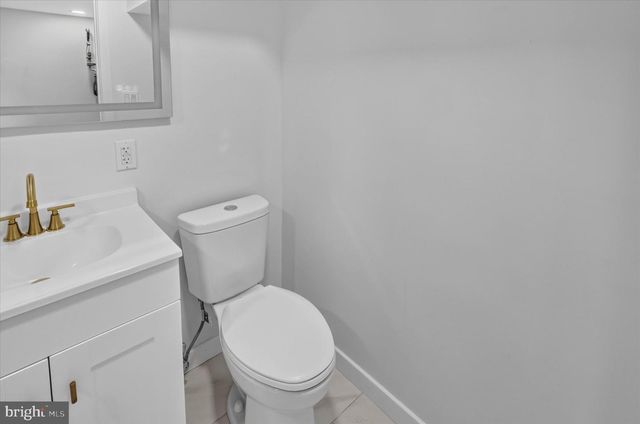5224 BEAUMONT AVE, Philadelphia, PA 19143