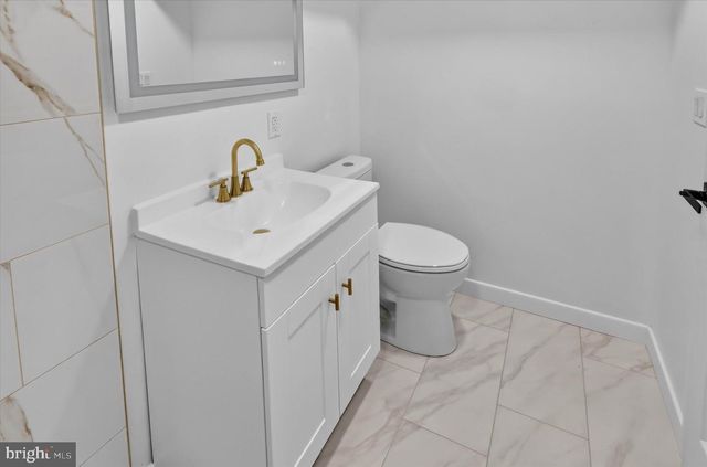 5224 BEAUMONT AVE, Philadelphia, PA 19143