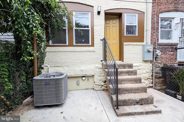 5224 BEAUMONT AVE, Philadelphia, PA 19143