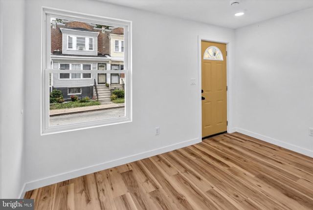 5224 BEAUMONT AVE, Philadelphia, PA 19143
