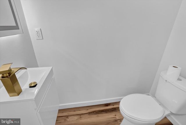 5224 BEAUMONT AVE, Philadelphia, PA 19143