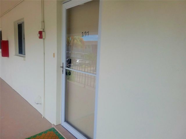 4580 OVERLOOK DRIVE NE 297, St Petersburg, FL 33703