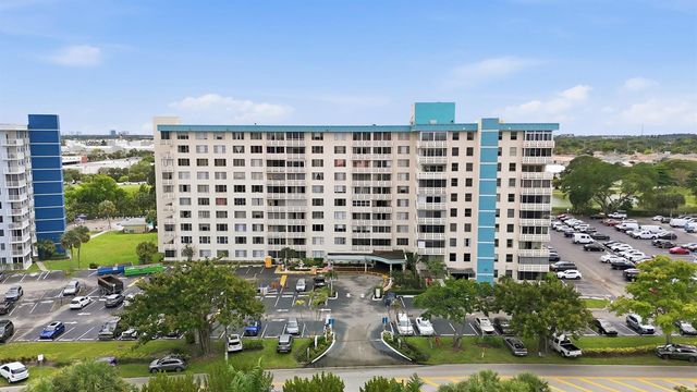 4330 Hillcrest Drive 804, Hollywood, FL 33021