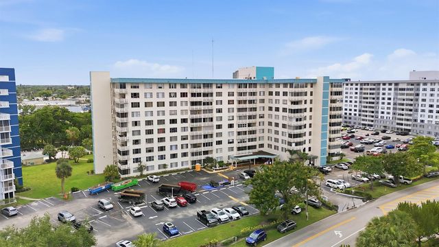 4330 Hillcrest Drive 804, Hollywood, FL 33021