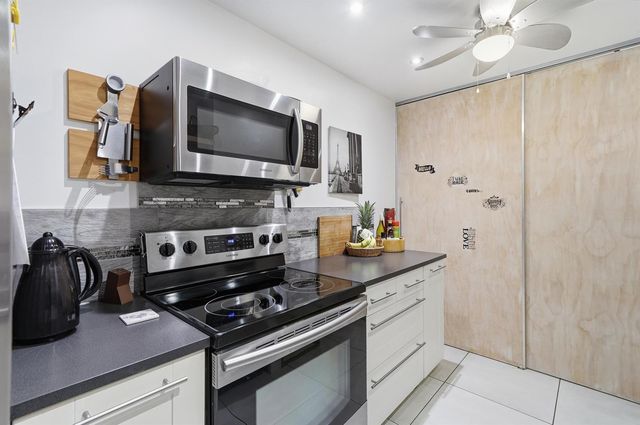 4330 Hillcrest Drive 804, Hollywood, FL 33021