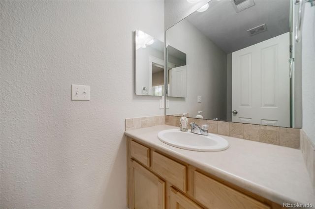 4547 W 37th Avenue 3, Denver, CO 80212