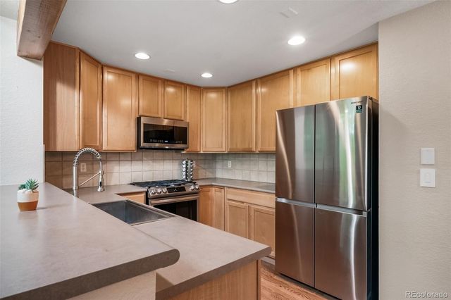 4547 W 37th Avenue 3, Denver, CO 80212