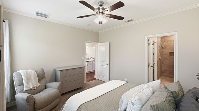 2316 Creekview Drive, Granbury, TX 76048