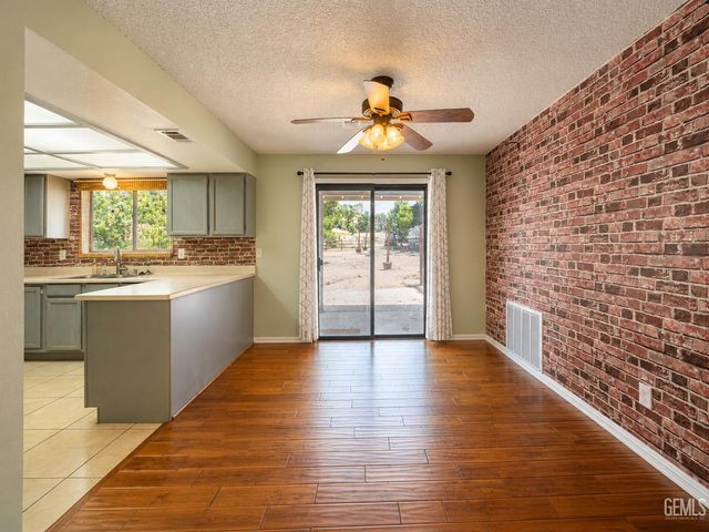 17861 Tanforan Drive, Tehachapi, CA 93561