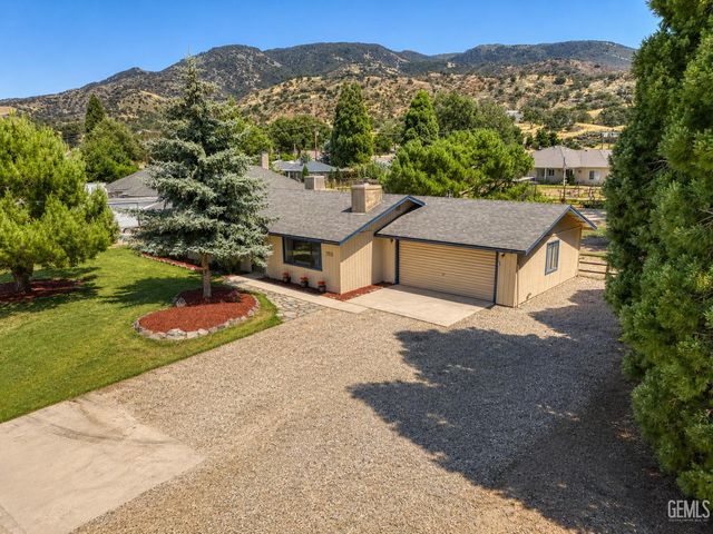 17861 Tanforan Drive, Tehachapi, CA 93561