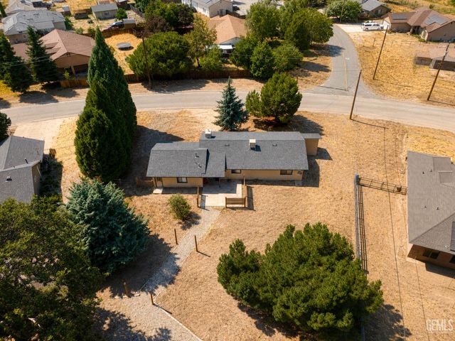 17861 Tanforan Drive, Tehachapi, CA 93561