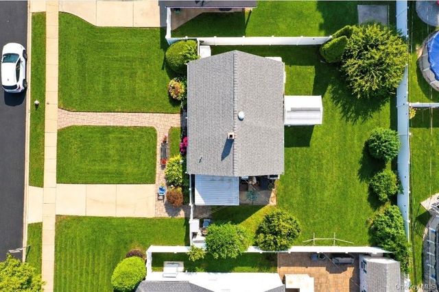 30 Chapel Lane, Levittown, NY 11756