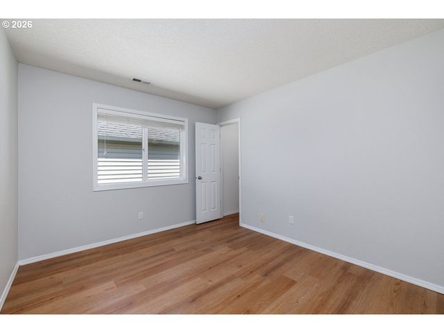 15333 Nw TWOPONDS Dr, Portland, OR 97229