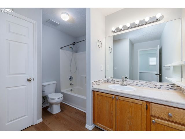 15333 Nw TWOPONDS Dr, Portland, OR 97229