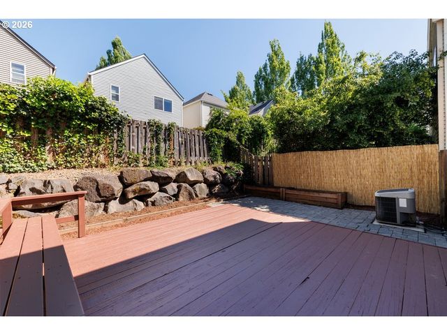 15333 Nw TWOPONDS Dr, Portland, OR 97229