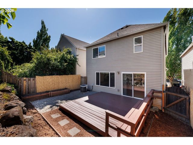 15333 Nw TWOPONDS Dr, Portland, OR 97229