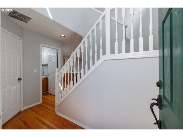 15333 Nw TWOPONDS Dr, Portland, OR 97229