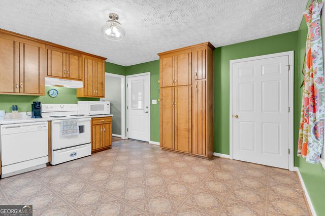 79 Wisteria Cove Estate, Hartwell, GA 30643