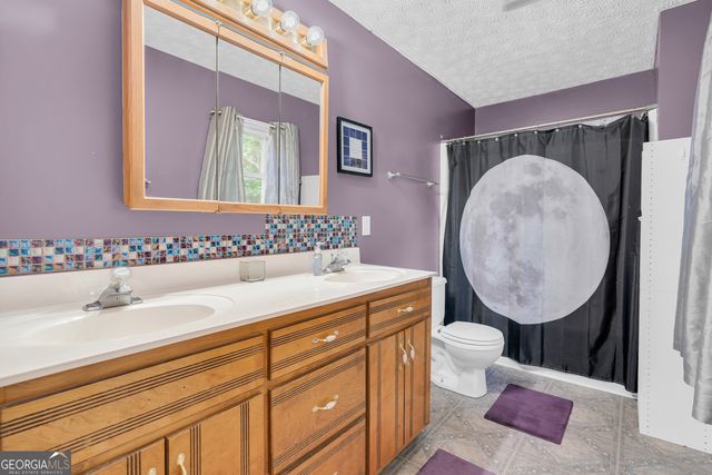 79 Wisteria Cove Estate, Hartwell, GA 30643