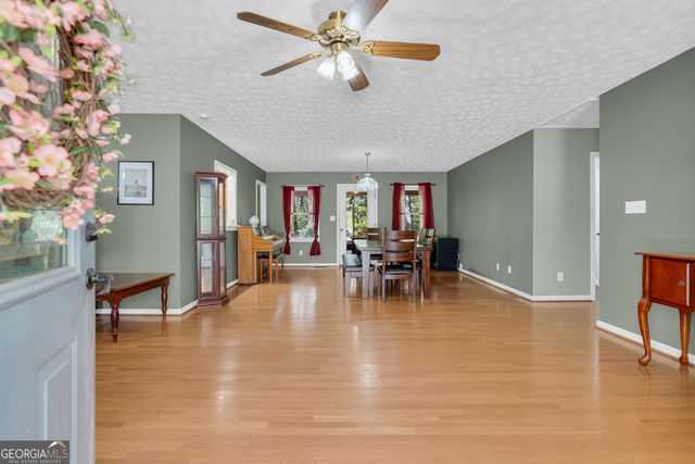 79 Wisteria Cove Estate, Hartwell, GA 30643