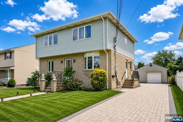 22 Trudy Drive, Lodi, NJ 07644