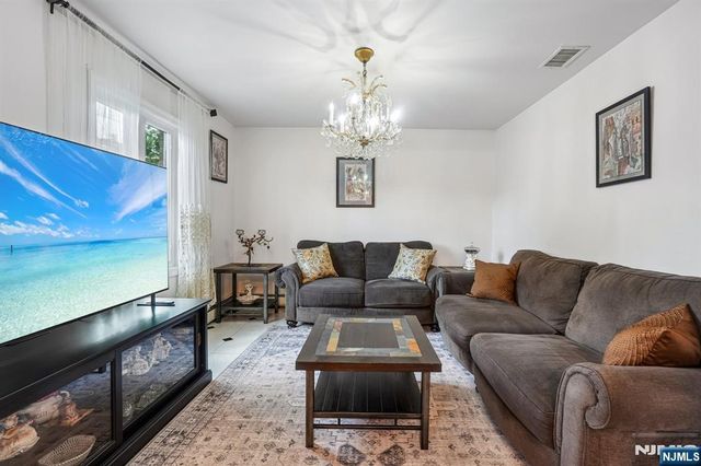 22 Trudy Drive, Lodi, NJ 07644