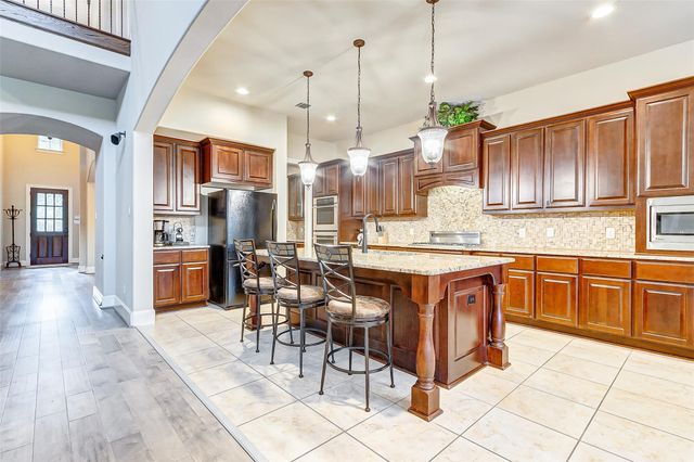 4710 Deermeadow Falls Lane, Katy, TX 77494