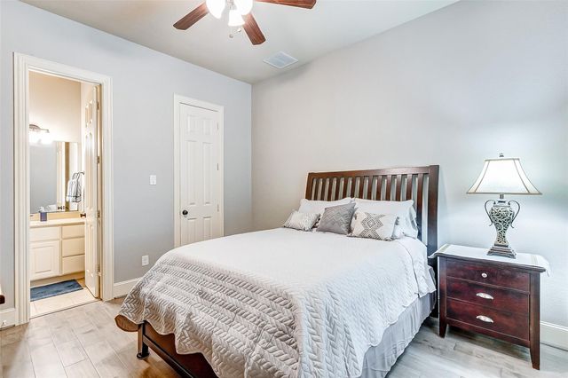 4710 Deermeadow Falls Lane, Katy, TX 77494