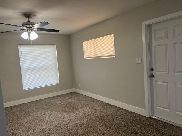 2102 Delaware Avenue, Fort Pierce, FL 34950