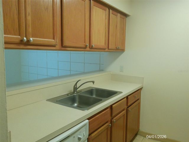 926 W CAROLE STREET, Lakeland, FL 33803