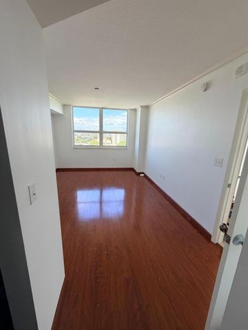 19501 W Country Club Drive 1814, Aventura, FL 33180