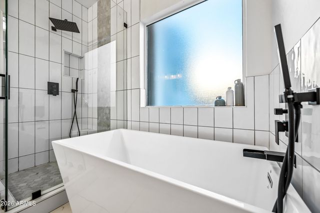 1121 E POWELL Way, Chandler, AZ 85249