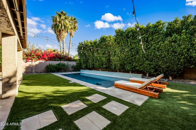 1121 E POWELL Way, Chandler, AZ 85249