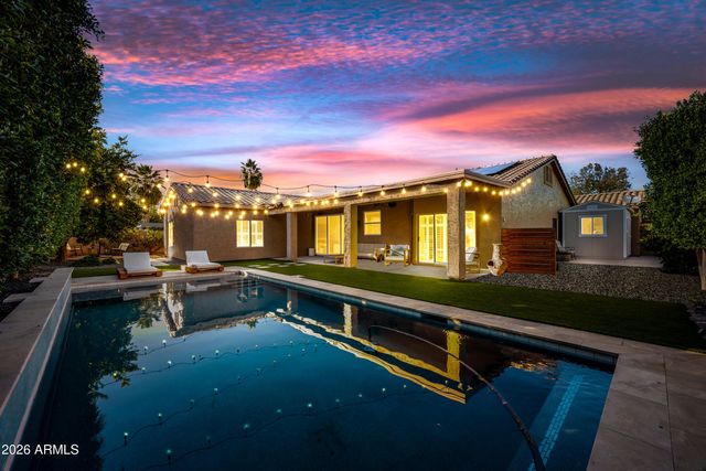 1121 E POWELL Way, Chandler, AZ 85249