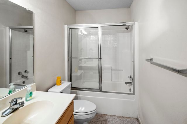 159 Cherrywood Lane, Holly Lake Ranch, TX 75765