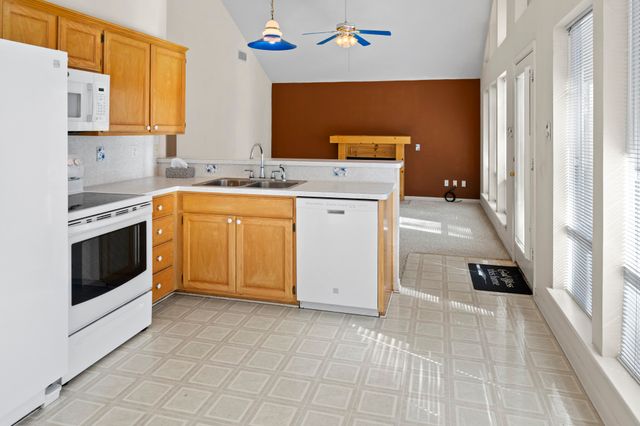 159 Cherrywood Lane, Holly Lake Ranch, TX 75765