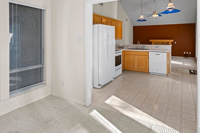 159 Cherrywood Lane, Holly Lake Ranch, TX 75765