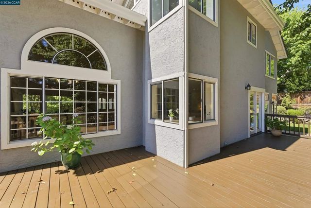 130 Summerfield St, Danville, CA 94506