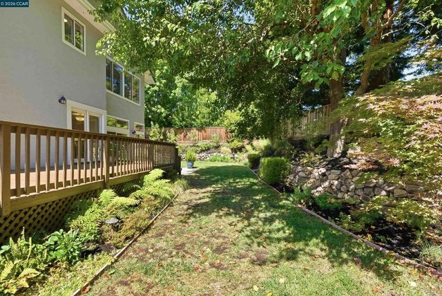 130 Summerfield St, Danville, CA 94506