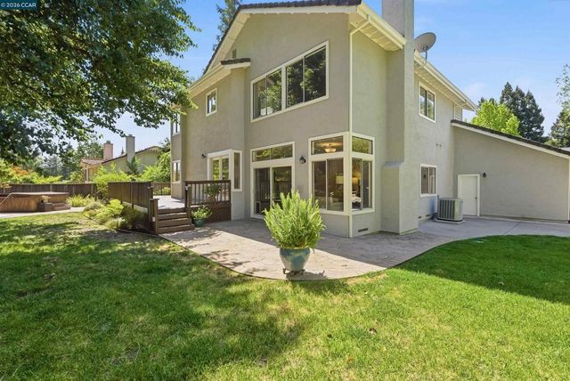 130 Summerfield St, Danville, CA 94506