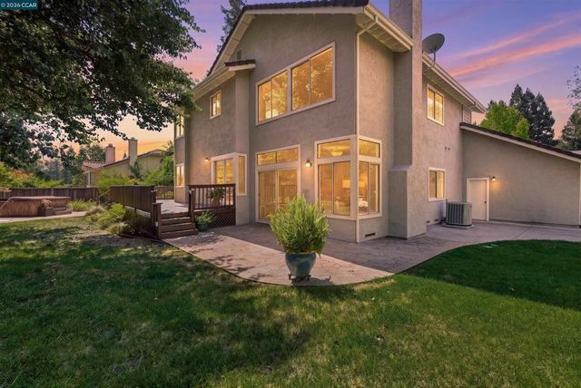 130 Summerfield St, Danville, CA 94506