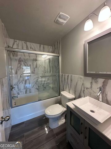 3368 Alhambra Circle, Hampton, GA 30228